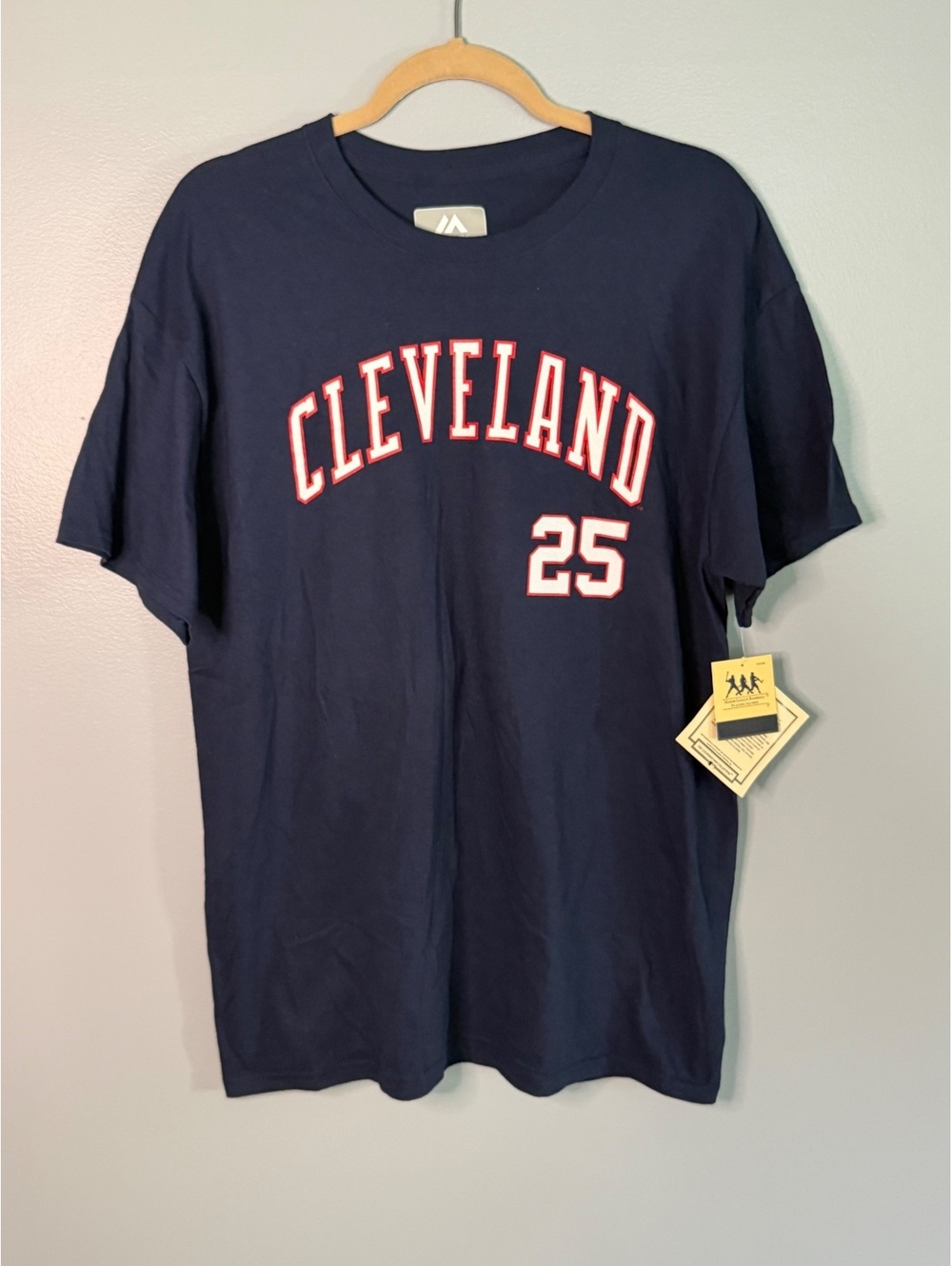 Majestic Cleveland #25 Thome Baseball T-Shirt Size L/G
